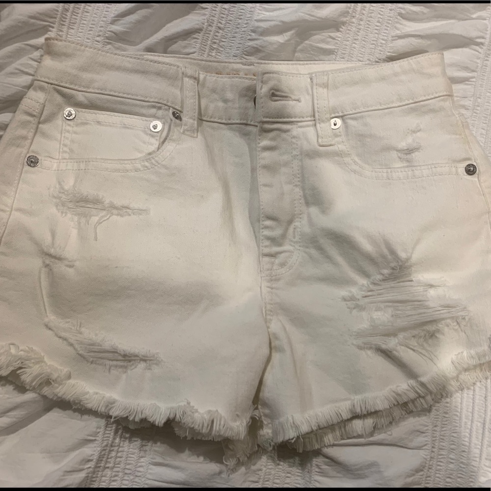 White Cutoff American Eagle Shorts.